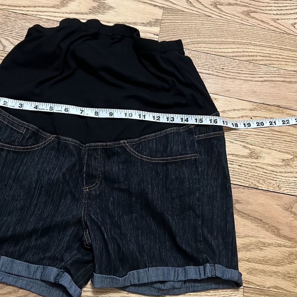 GINKANA MATERNITY SHORTS SIZE L - Picture 3 of 4